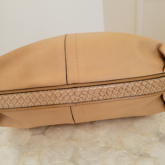 Coach Leather Collette Shoulder Bag Tan with Reptile skin Strap - Picture 5 of 9